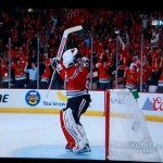 Jubelt Corey Crawford auch am Ende der Finalserie? - Screenshot Copyright Sport1 US HD