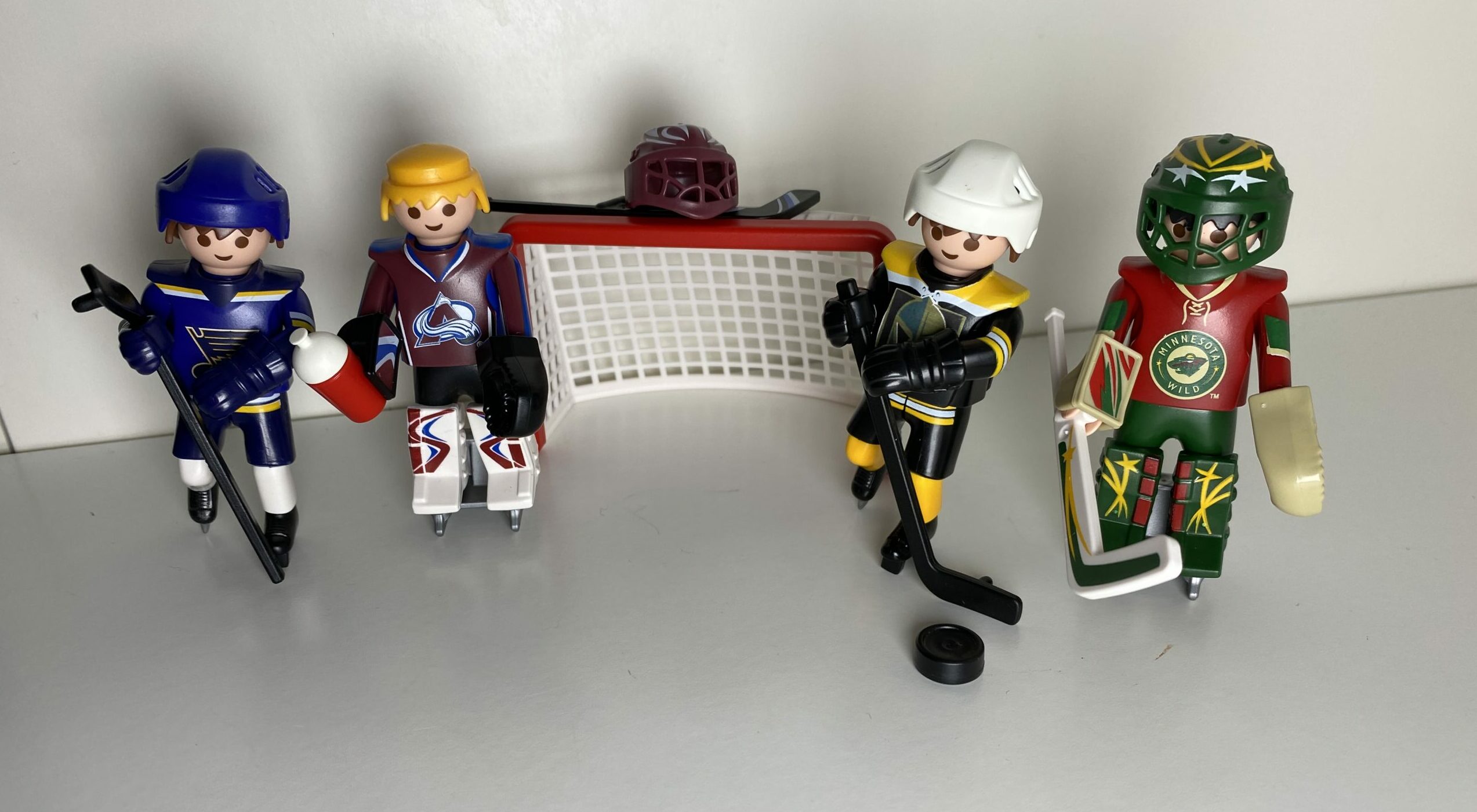 #043 NHL Playoffs Runde 1 – West Division – Colorado vs. St. Louis – Vegas vs. Minnesota