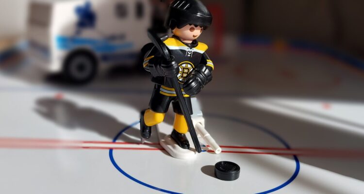 #486 NHL Boston entlässt Montgomery