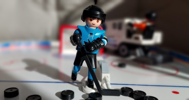 #432 NHL Markstrom, Dubois & Goodrow
