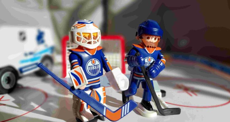 #699 NHL News – General Manager, Trainer, und die Verzweiflung der Oilers